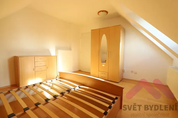 Pronájem bytu 2+kk, Praha - Radlice, Na Farkáně III, 56 m2