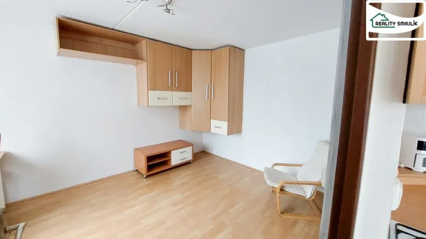 Pronájem bytu 1+1, Cheb, Přátelství, 35 m2