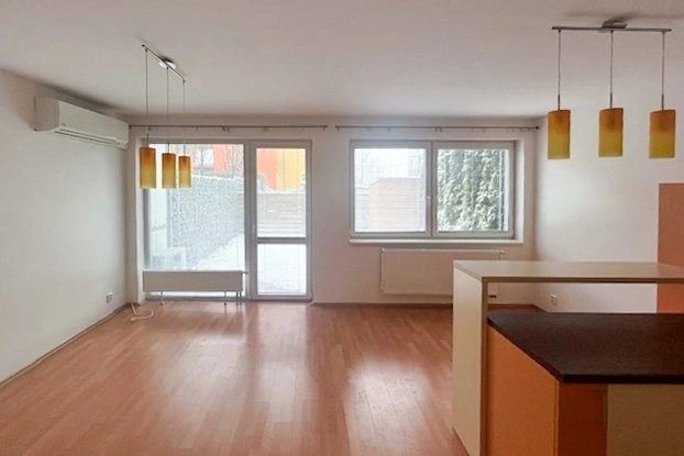 Pronájem bytu 2+kk, Brno, Moutnická, 54 m2