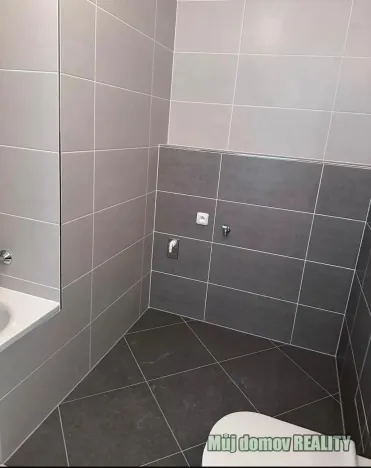 Pronájem bytu 2+kk, Praha - Dolní Měcholupy, Honzíkova, 41 m2