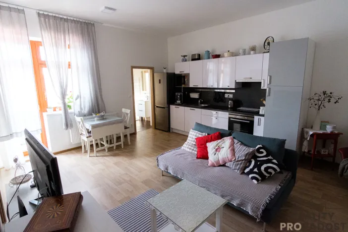 Pronájem bytu 2+kk, Olomouc, Dolní náměstí, 52 m2