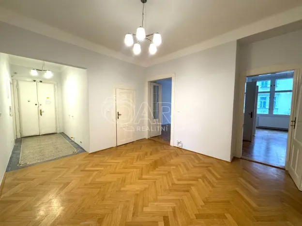 Pronájem bytu 4+1, Praha - Vinohrady, Polská, 147 m2