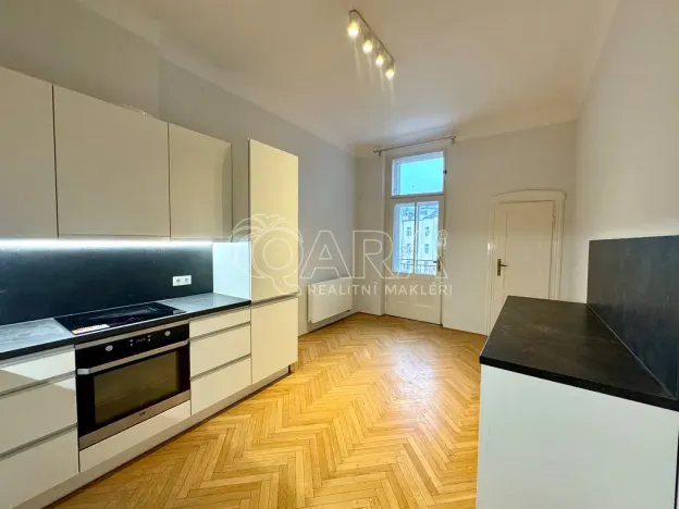 Pronájem bytu 4+1, Praha - Vinohrady, Polská, 147 m2
