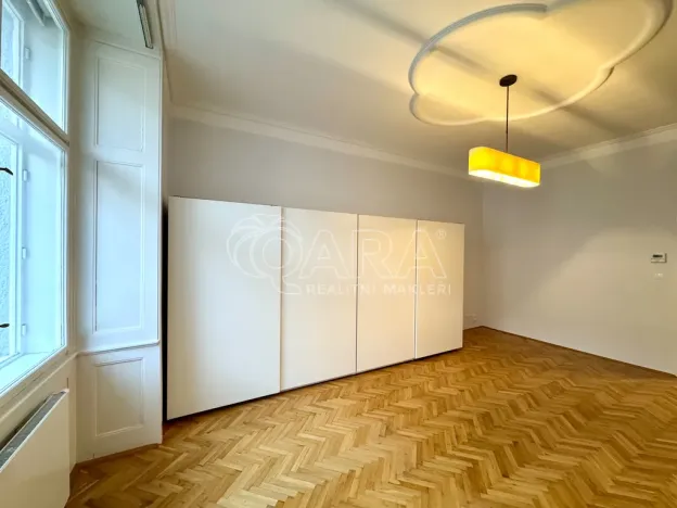 Pronájem bytu 4+1, Praha - Vinohrady, Polská, 147 m2