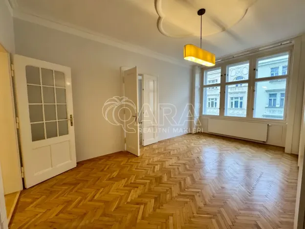 Pronájem bytu 4+1, Praha - Vinohrady, Polská, 147 m2