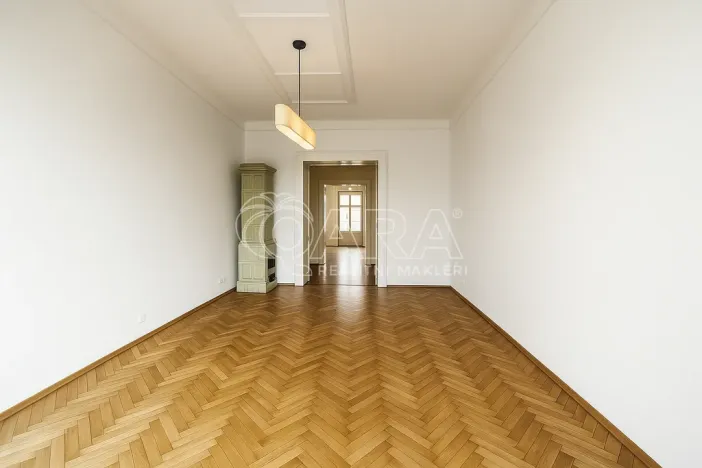 Pronájem bytu 4+1, Praha - Vinohrady, Polská, 147 m2