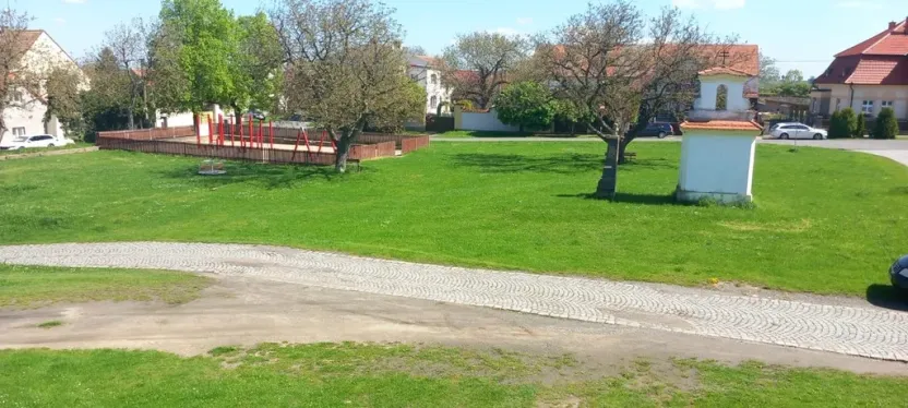 Prodej rodinného domu, Mšené-lázně, Mír. náměstí, 200 m2