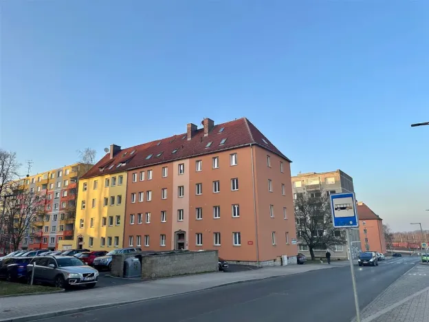 Pronájem bytu 4+kk, Cheb, Husova, 78 m2