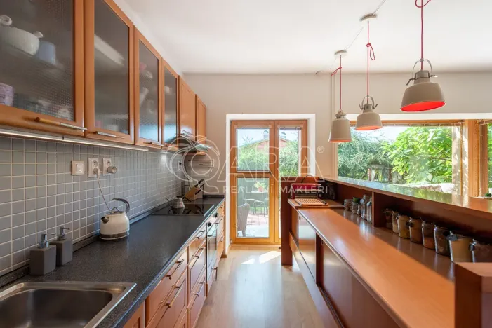 Pronájem rodinného domu, Statenice, Ke Kulnám, 191 m2