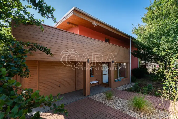 Pronájem rodinného domu, Statenice, Ke Kulnám, 191 m2