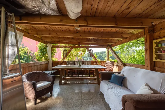 Pronájem rodinného domu, Statenice, Ke Kulnám, 191 m2