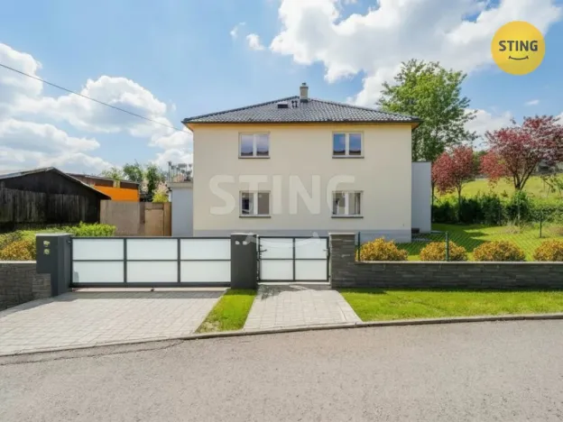 Prodej rodinného domu, Hlubočec, 215 m2