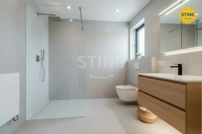 Prodej rodinného domu, Hlubočec, 215 m2