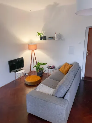 Pronájem bytu 1+1, Liberec, nám. Českých bratří, 40 m2