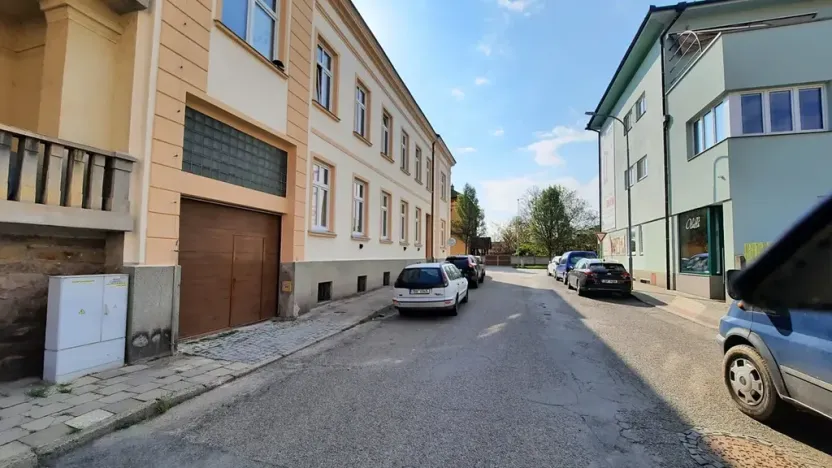 Pronájem kanceláře, Tišnov, Na Loukách, 93 m2