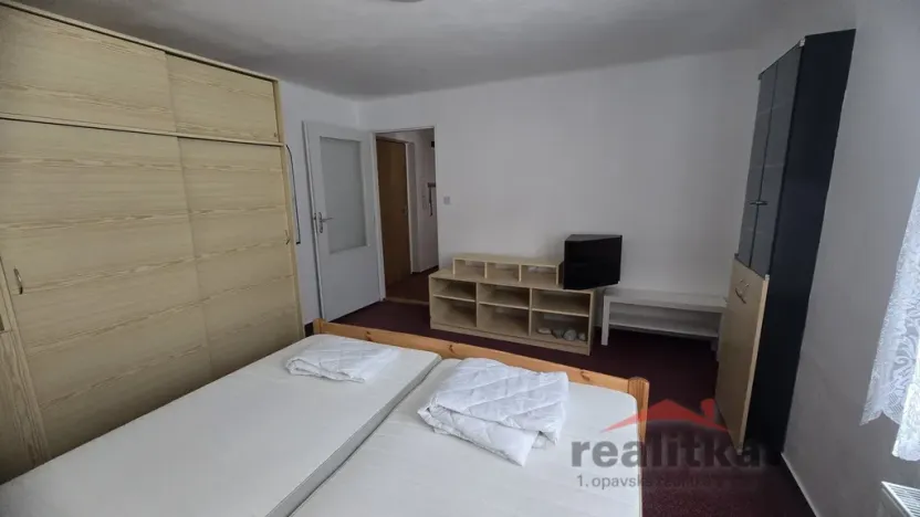 Pronájem bytu 1+1, Opava - Předměstí, Těšínská, 35 m2