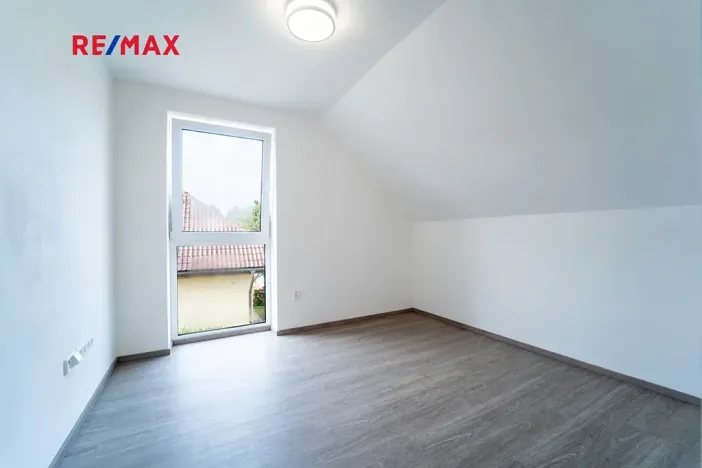 Pronájem rodinného domu, Veltruby, 97 m2