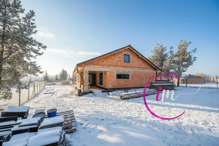 Prodej rodinného domu, Dalešice, 189 m2