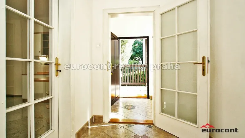 Pronájem bytu 3+1, Praha, Obrovského, 90 m2