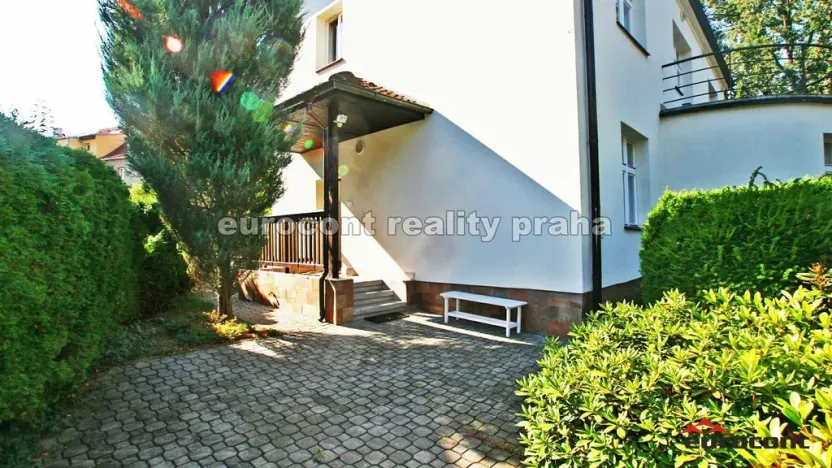 Pronájem bytu 3+1, Praha, Obrovského, 90 m2