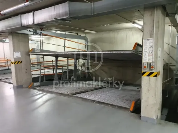 Pronájem bytu 2+kk, Brno, Leitnerova, 65 m2