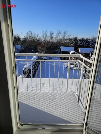 Pronájem bytu 1+kk, Chýně, U Dráhy, 39 m2