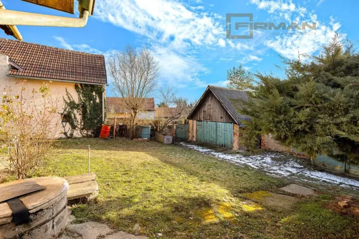 Prodej rodinného domu, Cítov, 400 m2