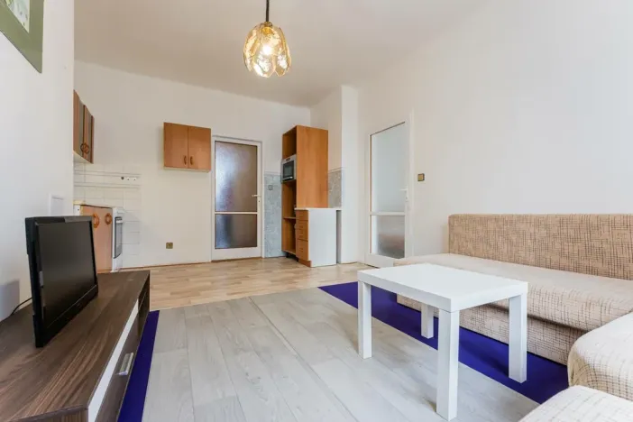 Pronájem bytu 2+kk, Hořín - Brozánky, 56 m2