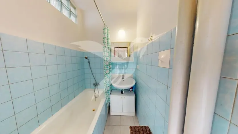 Pronájem bytu 1+1, Plzeň, Na Okraji, 40 m2