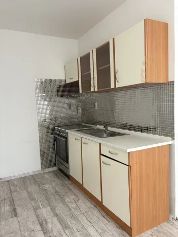 Pronájem bytu 2+kk, Litvínov, Kopistská, 40 m2