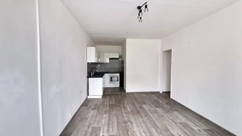 Pronájem bytu 2+kk, Litoměřice - Pokratice, Kubínova, 40 m2