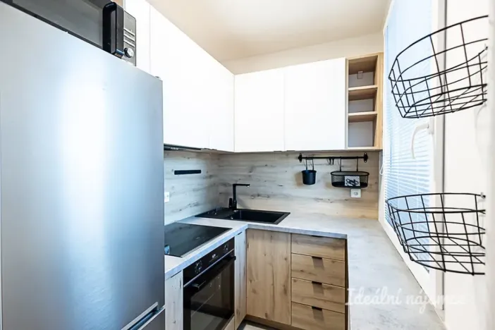 Pronájem bytu 1+kk, Praha - Michle, Mezipolí, 29 m2