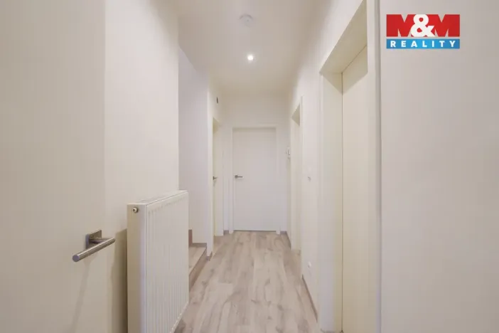 Pronájem rodinného domu, Plzeň - Radobyčice, Řadová, 139 m2