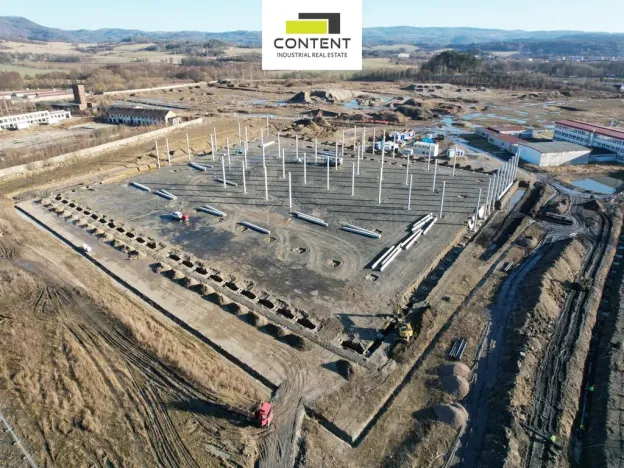 Pronájem výrobních prostor, Ostrov - Dolní Žďár, 10000 m2