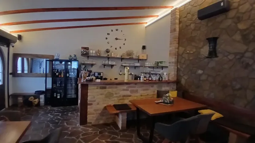 Pronájem restaurace, Velké Pavlovice, Bezručova, 74 m2