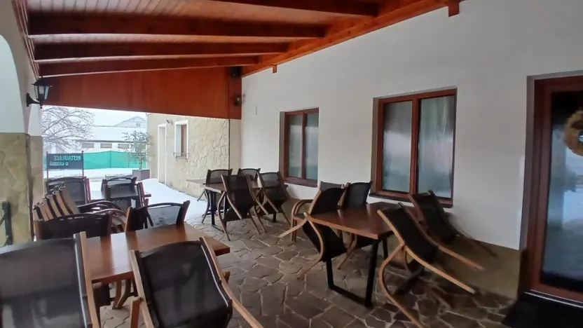 Pronájem restaurace, Velké Pavlovice, Bezručova, 74 m2