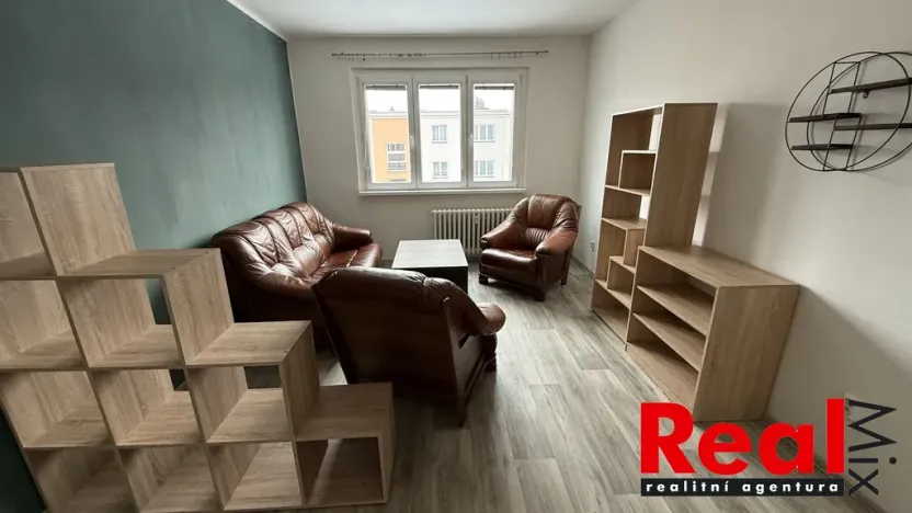 Pronájem bytu 2+1, Zlín - Malenovice, Chelčického, 54 m2