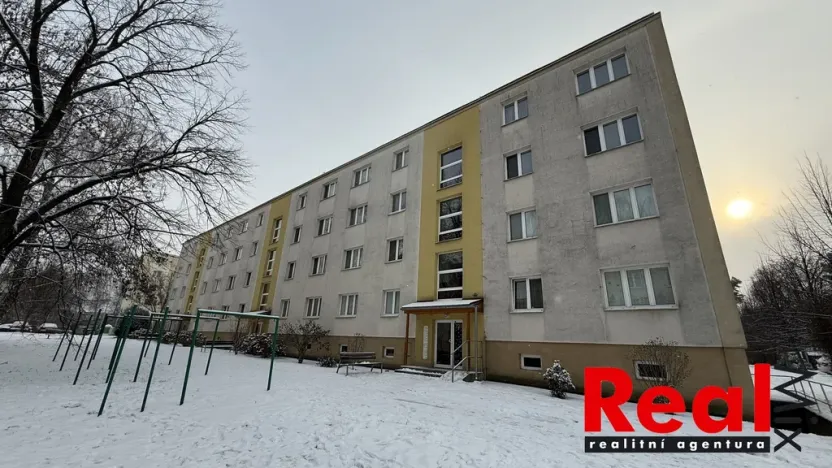 Pronájem bytu 2+1, Zlín - Malenovice, Chelčického, 54 m2