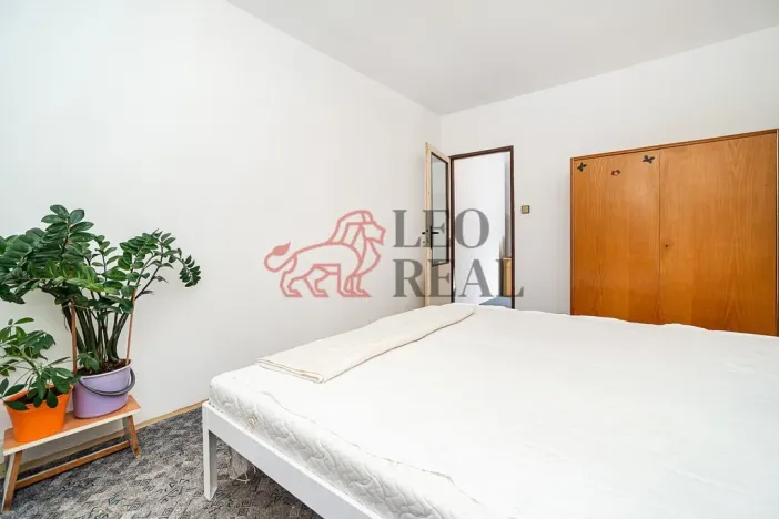 Prodej bytu 3+1, Praha - Lhotka, Štúrova, 69 m2