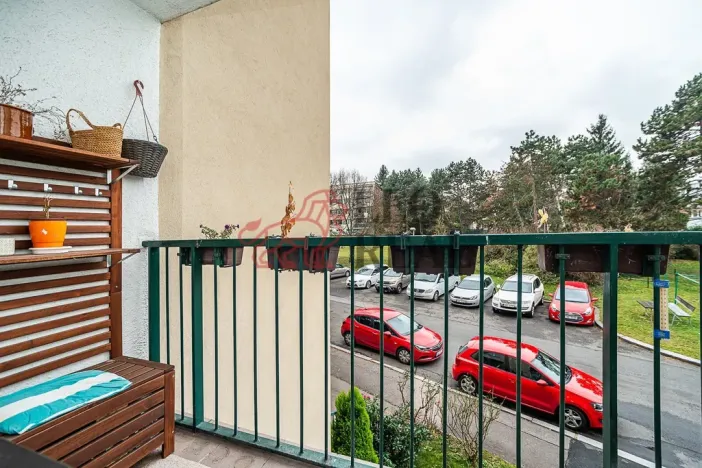 Prodej bytu 3+1, Praha - Lhotka, Štúrova, 69 m2