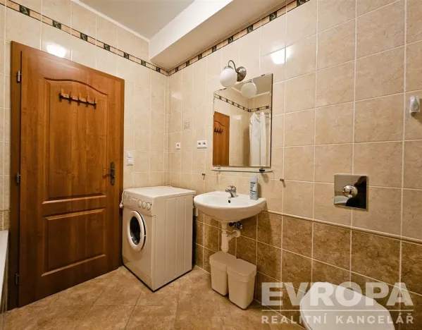 Pronájem bytu 2+kk, Vrchlabí, Zámek, 70 m2