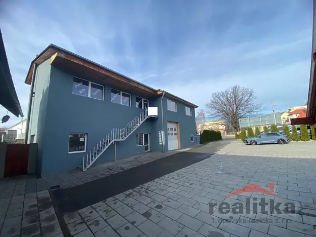 Prodej obchodního prostoru, Opava - Předměstí, Krnovská, 700 m2