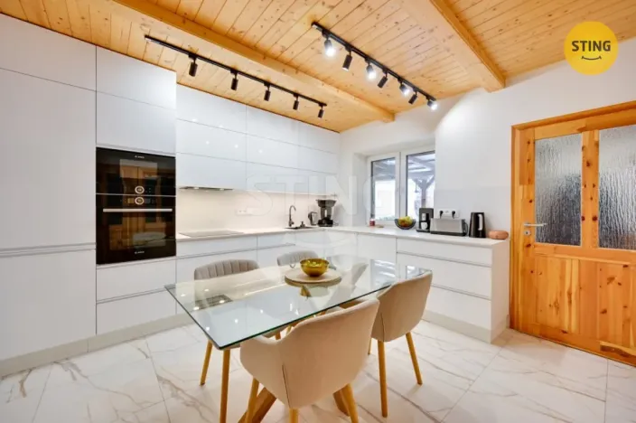 Prodej rodinného domu, Přerov, Hlavní, 200 m2