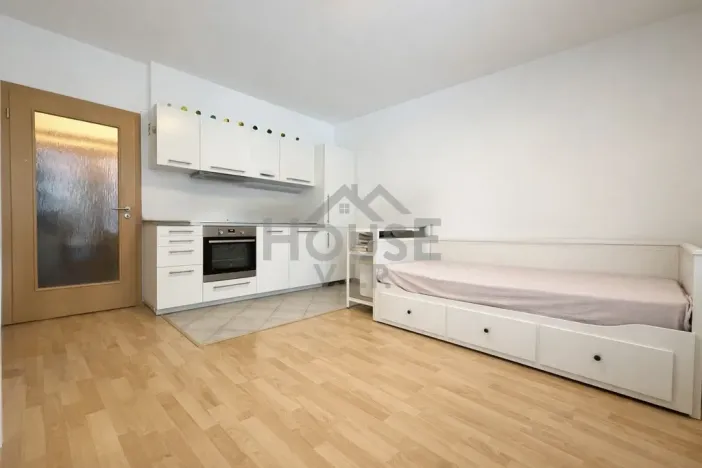 Prodej bytu 1+kk, Praha - Zličín, Míšovická, 34 m2