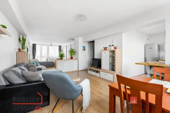 Pronájem bytu 2+kk, Mladá Boleslav - Mladá Boleslav II, Pezinská, 68 m2