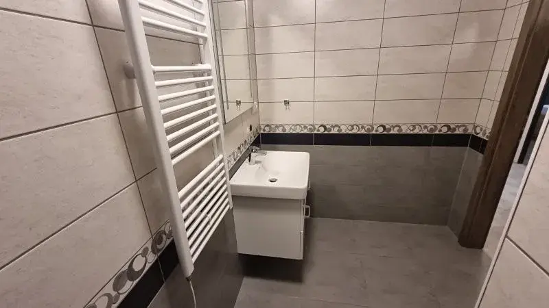 Pronájem bytu 2+1, Jihlava, Kosovská, 54 m2