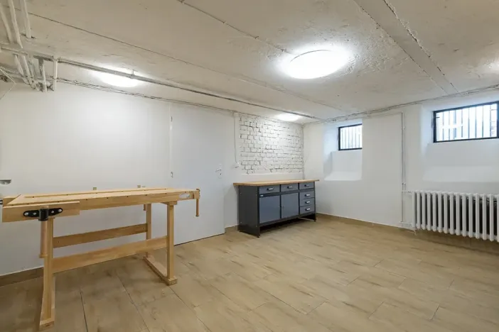 Prodej komerční nemovitosti, Ostrava, 296 m2