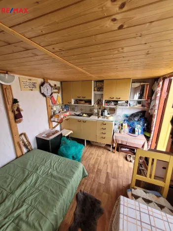 Prodej chaty, Beroun, 8 m2