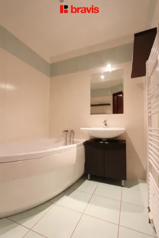 Pronájem bytu 2+kk, Modřice, náměstí Svobody, 87 m2