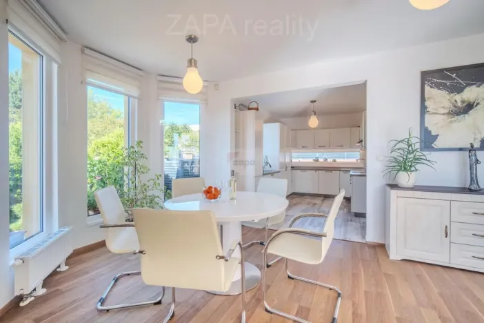 Prodej rodinného domu, Přezletice, Nohavice, 218 m2